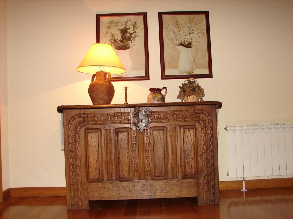 Apartamentos Lazkano I Y II Uharte-Arakil Buitenkant foto